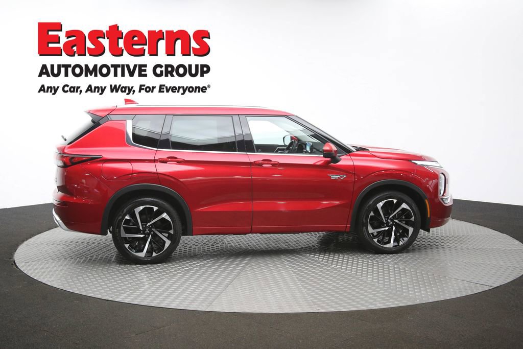 Used 2023 Mitsubishi Outlander SEL AWD/4WD image 46