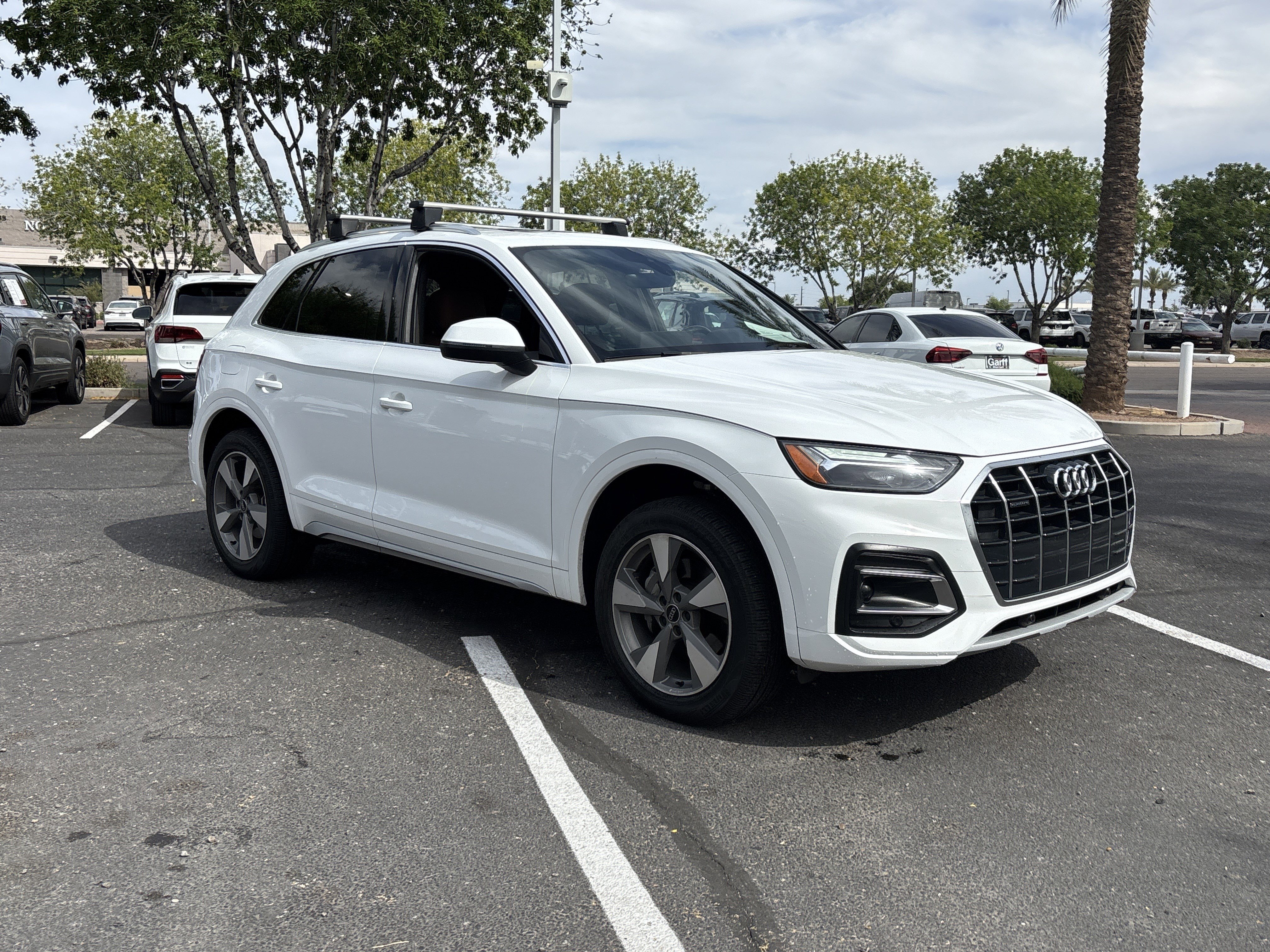 Used 2023 Audi Q5 2.0T Premium w/ Convenience Package AWD/4WD image 6