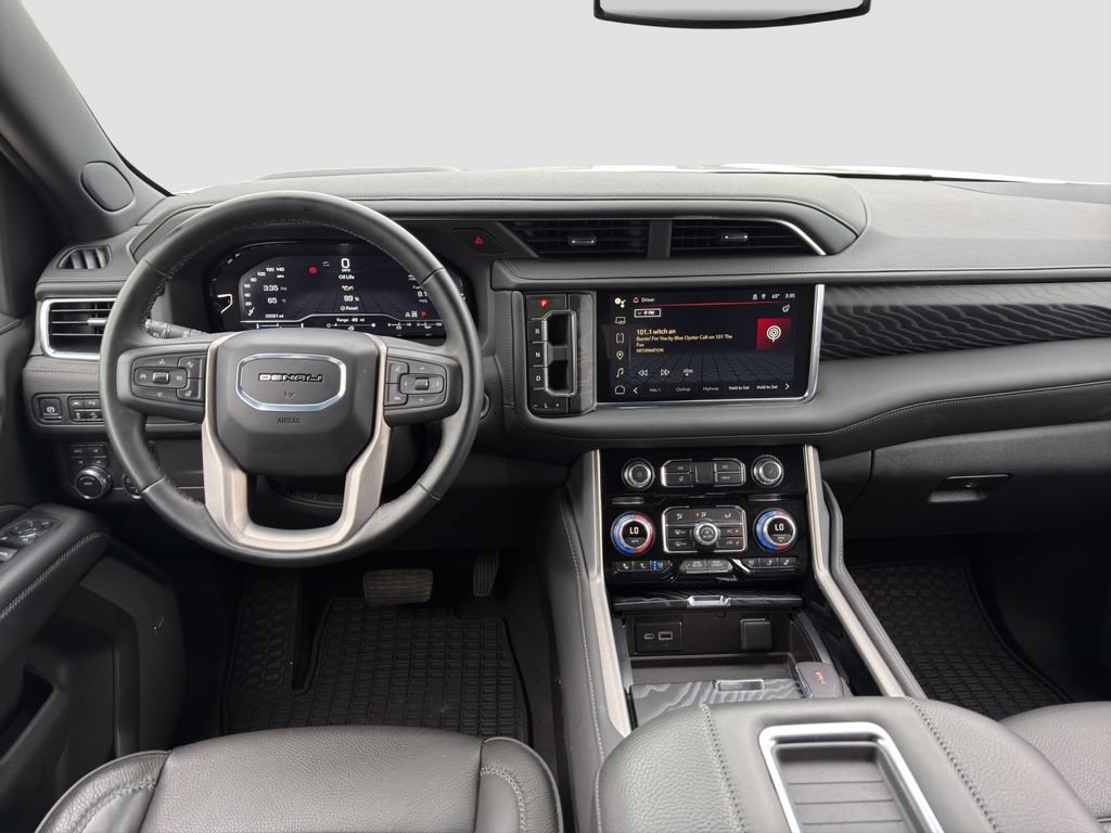 Used 2024 GMC Yukon Denali AWD/4WD image 14