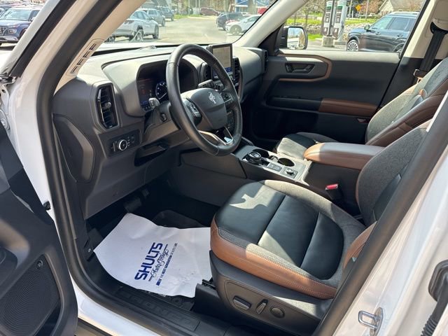 Used 2023 Ford Bronco Sport Outer Banks w/ Tech Package AWD/4WD image 6