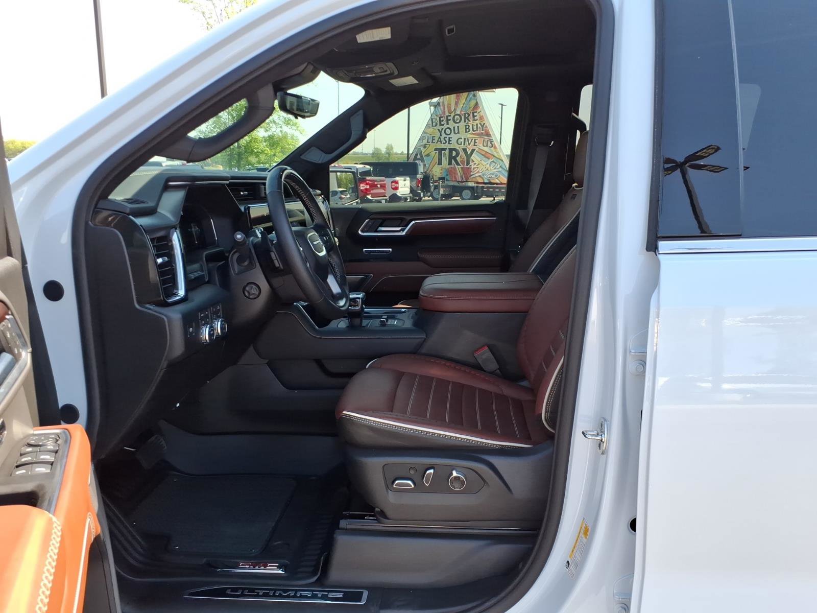 Used 2026 GMC Sierra 1500 Denali Ultimate image 13