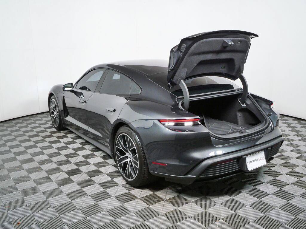 Certified 2024 Porsche Taycan RWD image 33