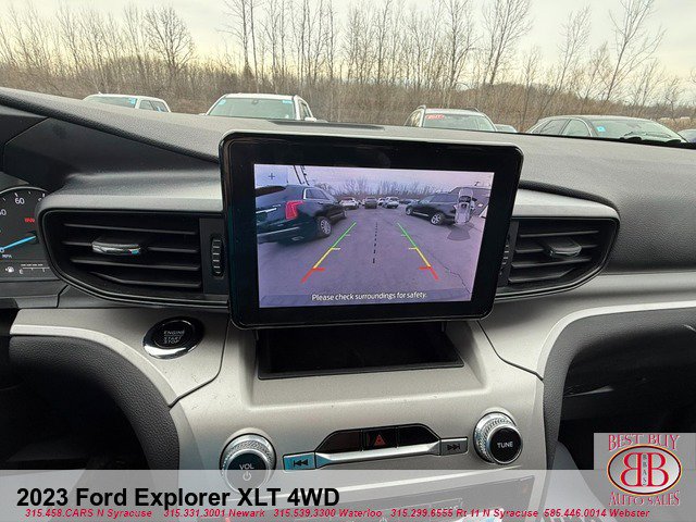 Used 2023 Ford Explorer XLT AWD/4WD image 18
