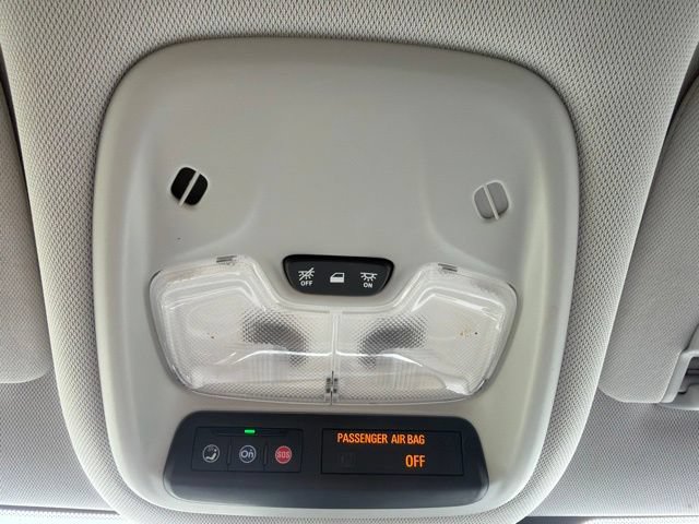 Used 2023 Chevrolet TrailBlazer LT FWD image 34