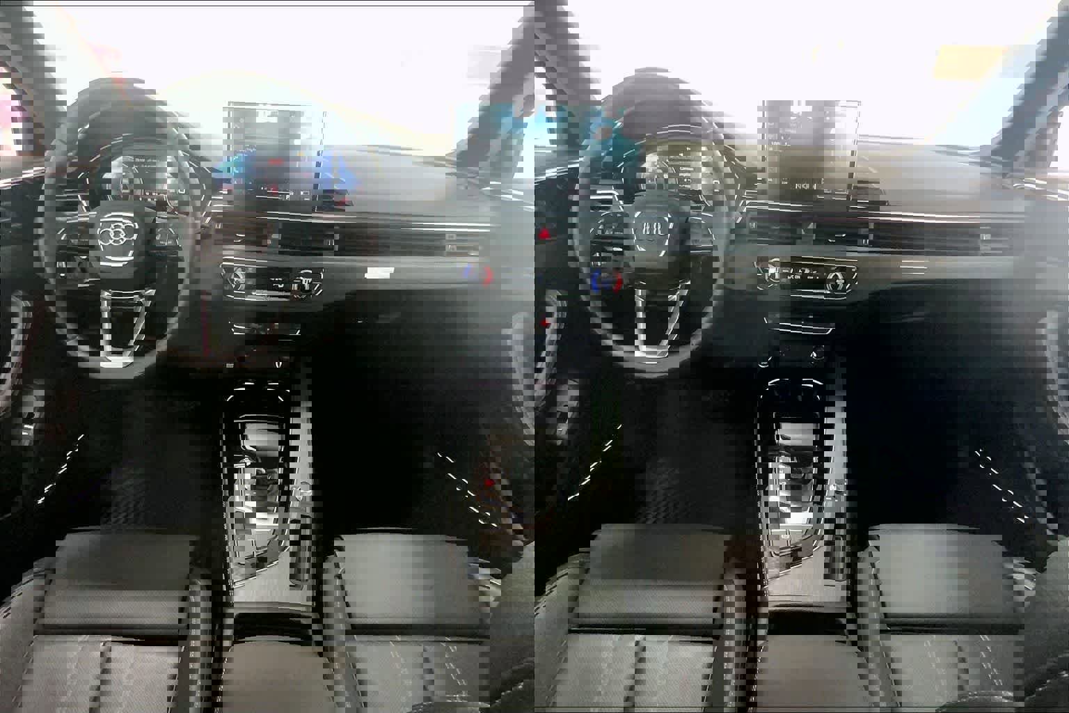 Used 2023 Audi A4 2.0T Prestige image 8