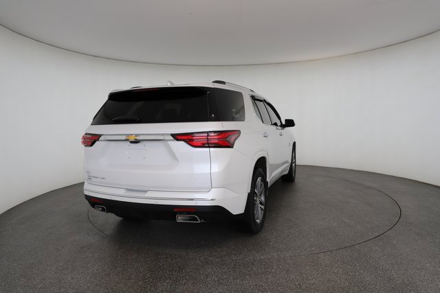 Used 2024 Chevrolet Traverse High Country image 16