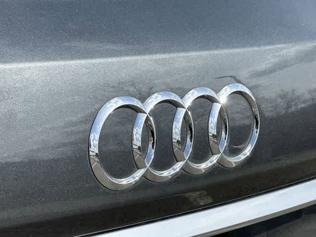 Used 2021 Audi SQ7 Prestige AWD/4WD image 32