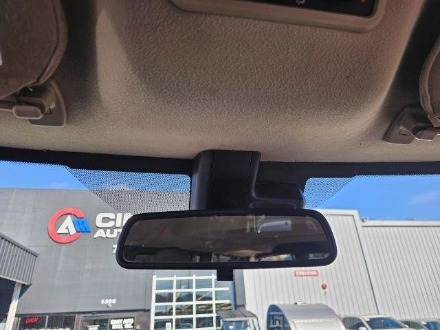 Used 2019 Chevrolet Express 3500 LT w/ LT Preferred Equipment Group RWD image 20
