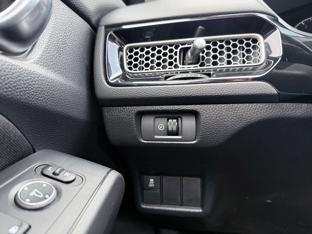 Used 2025 Honda Civic LX image 11