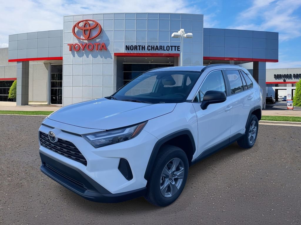 Used 2025 Toyota RAV4 LE image 6