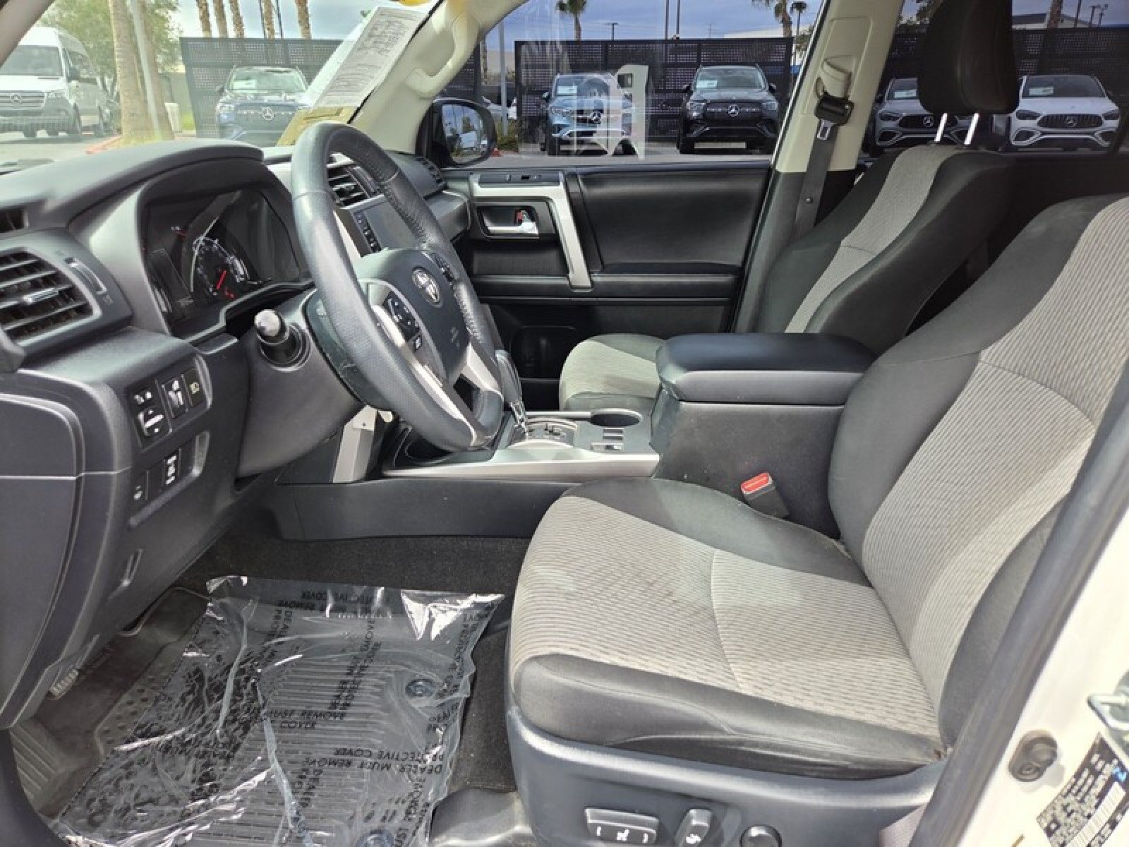 Used 2020 Toyota 4Runner SR5 AWD/4WD image 13