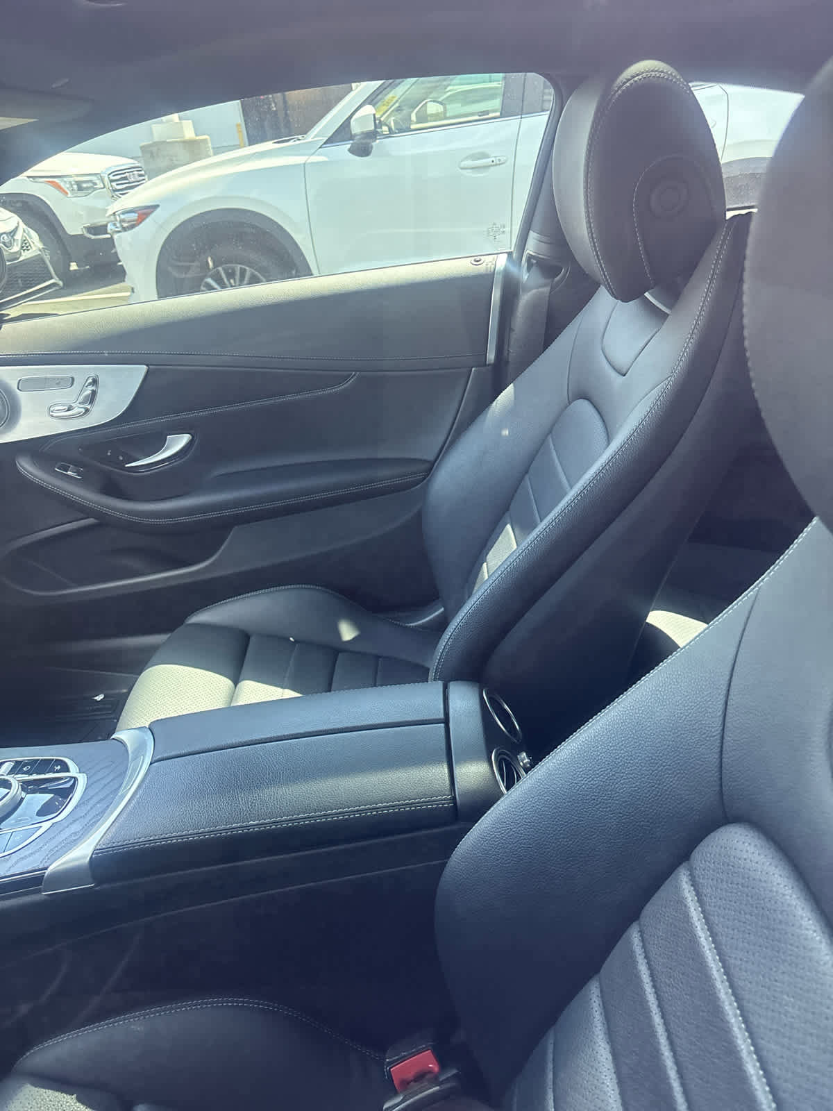 Used 2023 Mercedes-Benz C 300 4MATIC Coupe image 3