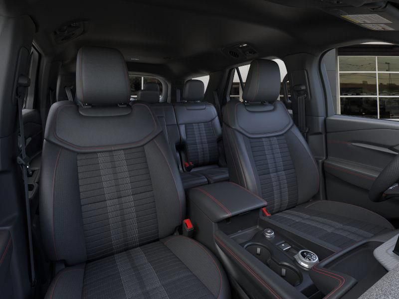 New 2026 Ford Explorer ST-Line w/ ST-Line Street Pack AWD/4WD image 14