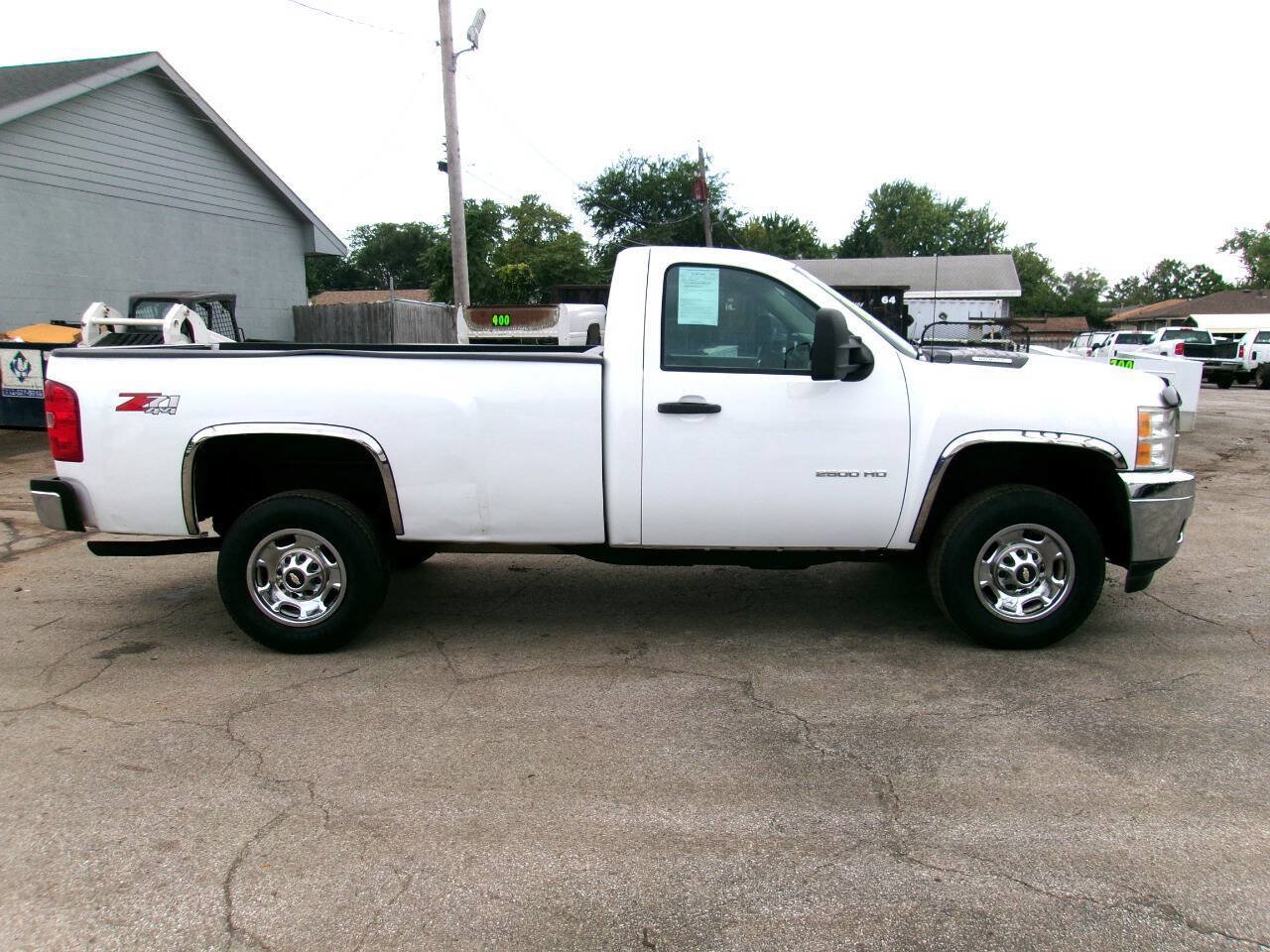 Used 2014 Chevrolet Silverado 2500 W/T AWD/4WD image 6