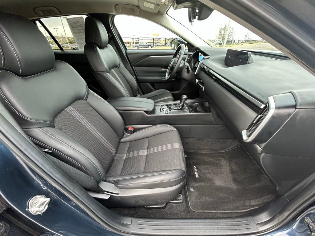Used 2024 MAZDA CX-50 AWD 2.5 S w/ Cargo Package image 31