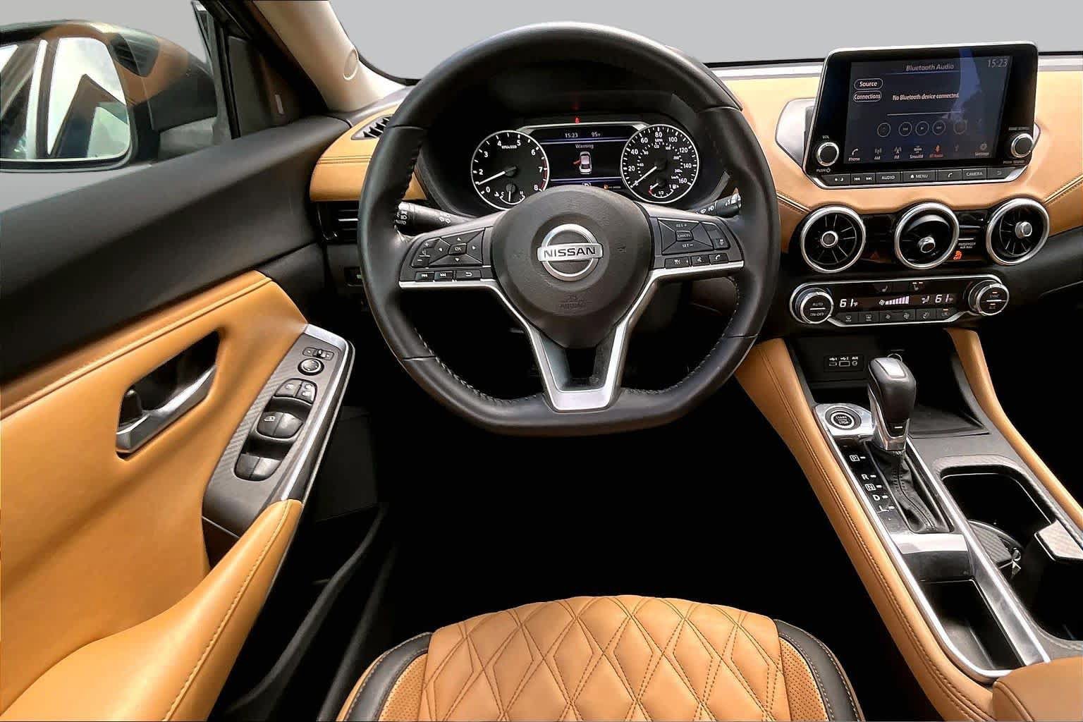 Used 2020 Nissan Sentra SV w/ SV Premium Package FWD image 6