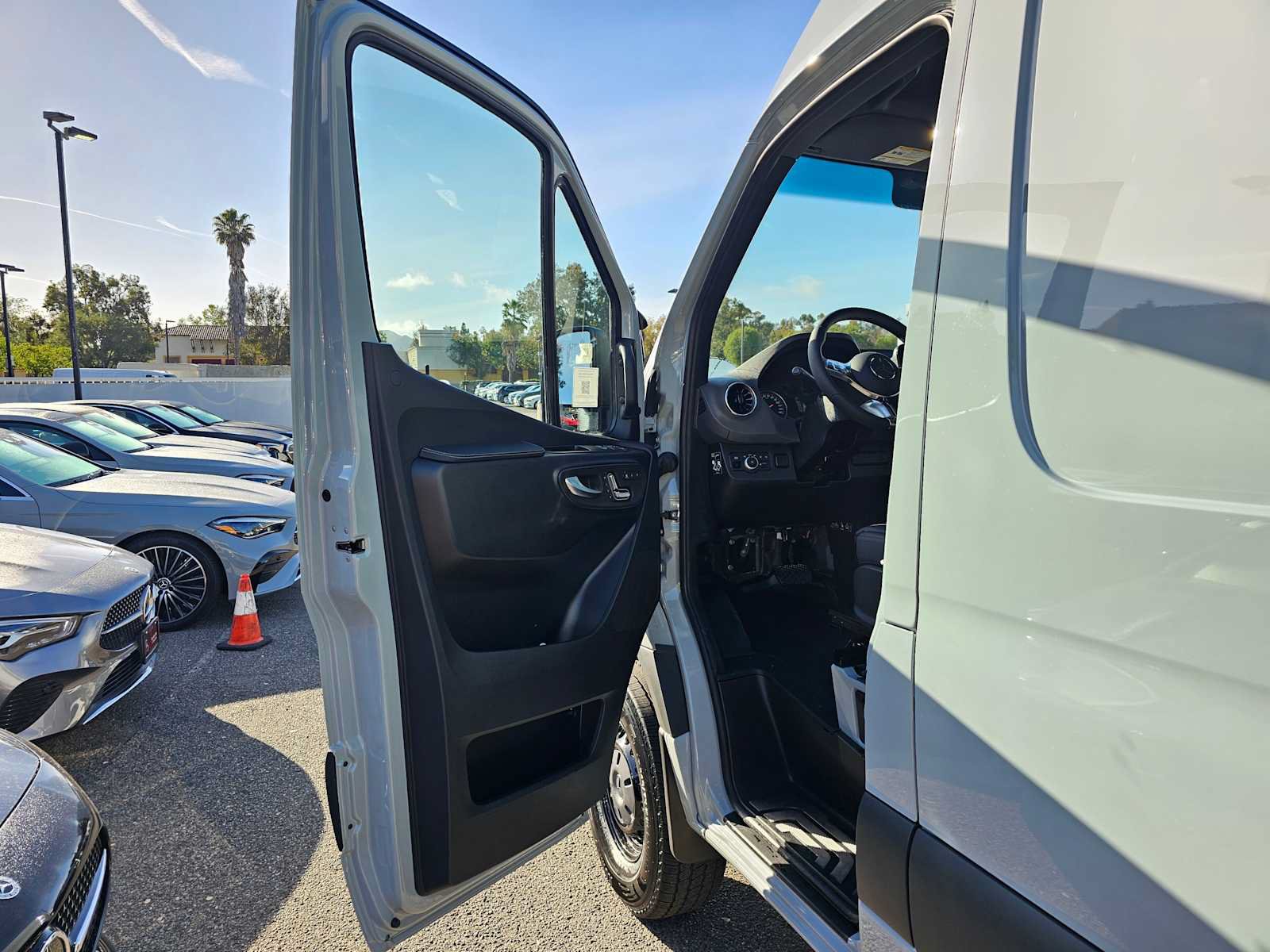 New 2026 Mercedes-Benz Sprinter 2500 image 19