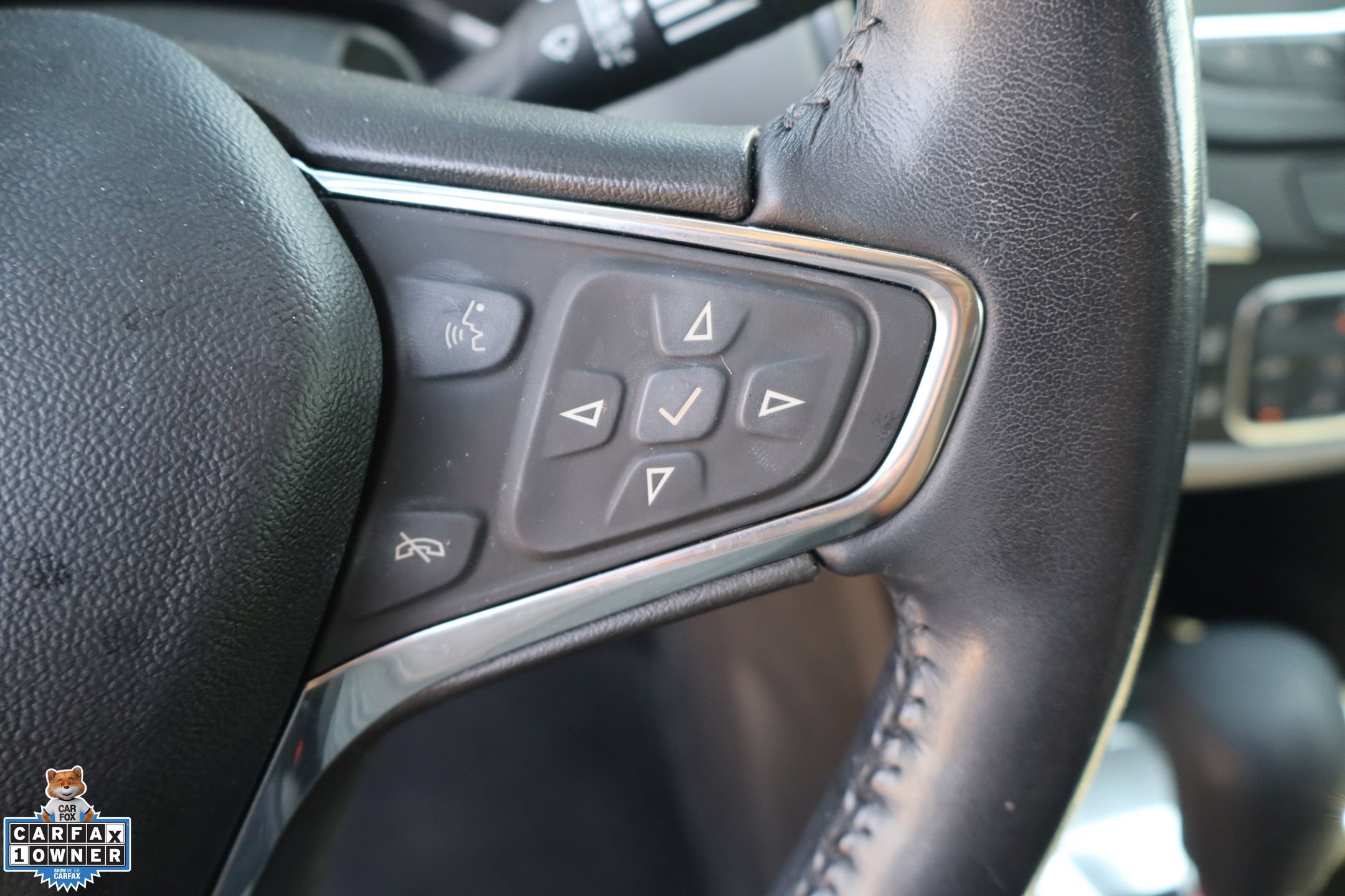 Used 2020 Chevrolet Equinox LT FWD image 16
