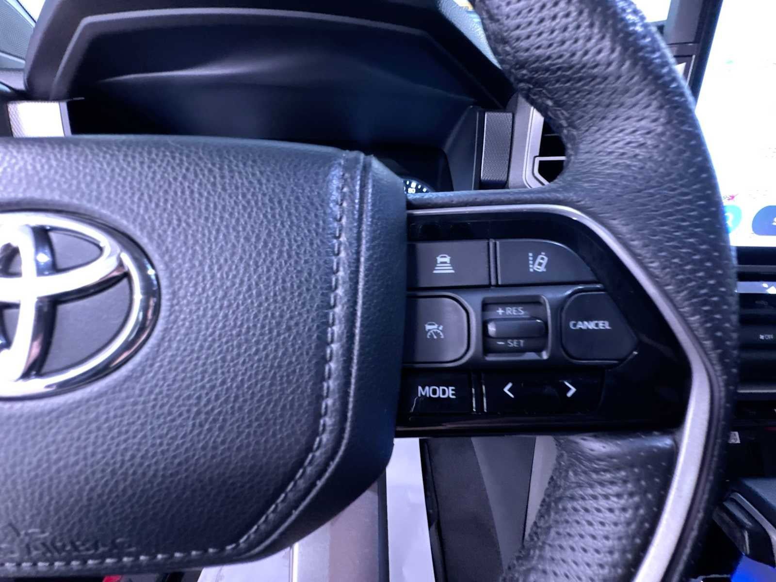 Used 2022 Toyota Tundra Limited AWD/4WD image 20