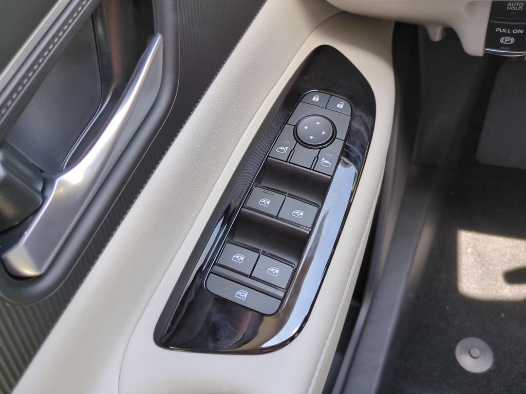 Certified 2026 Nissan Murano SV AWD/4WD image 19