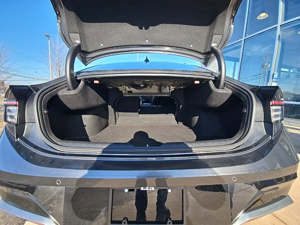 Used 2024 Hyundai Sonata Limited image 32