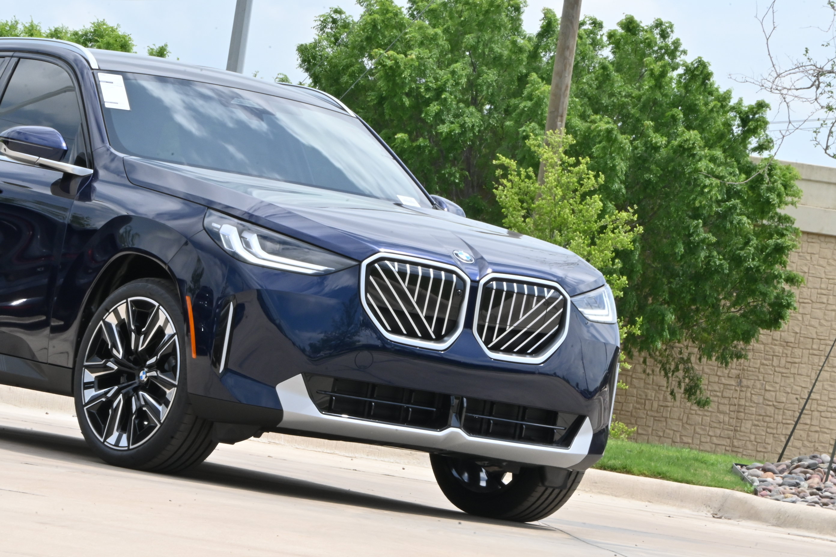 Used 2026 BMW X3 xDrive30i w/ Premium Package AWD/4WD image 34