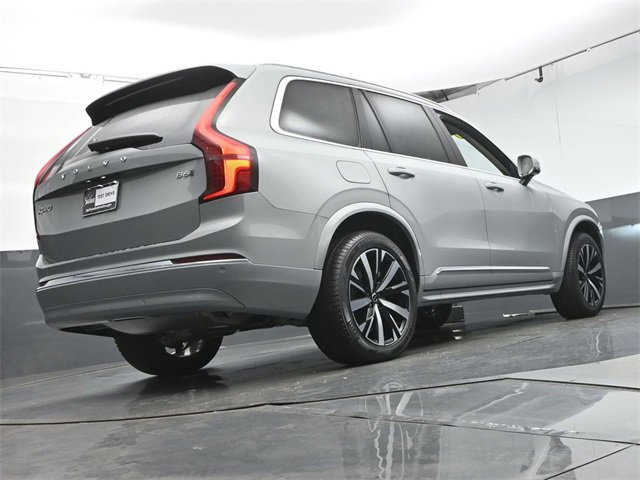 Used 2025 Volvo XC90 B6 Core w/ Protection Package image 38