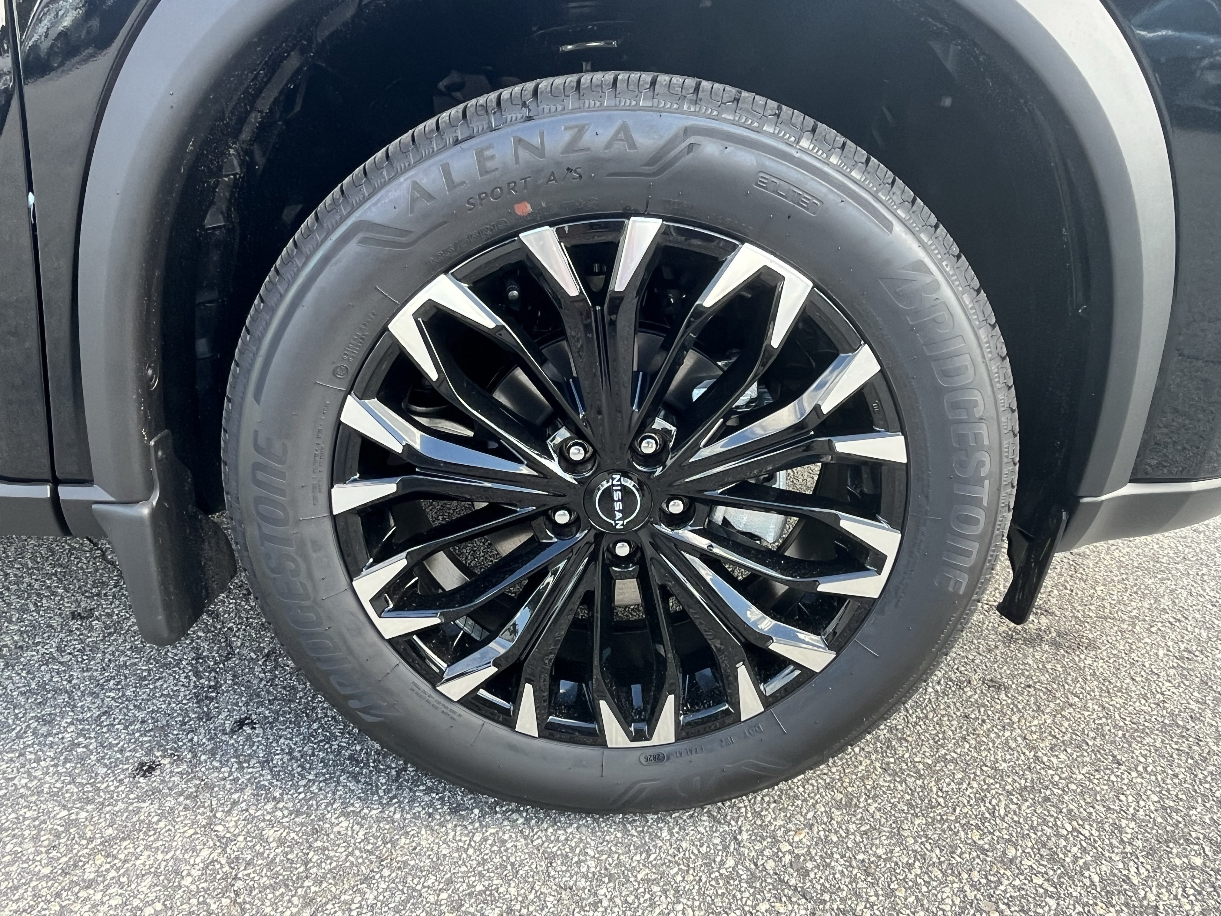 New 2026 Nissan Rogue Dark Armor AWD/4WD image 12