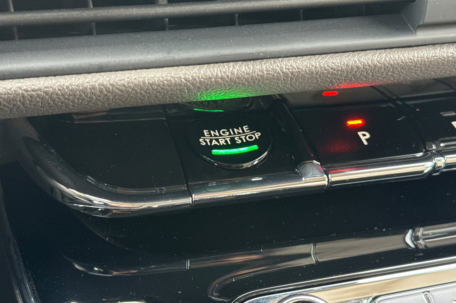 Certified 2023 Lincoln Corsair Reserve w/ Equipment Group 201A image 22