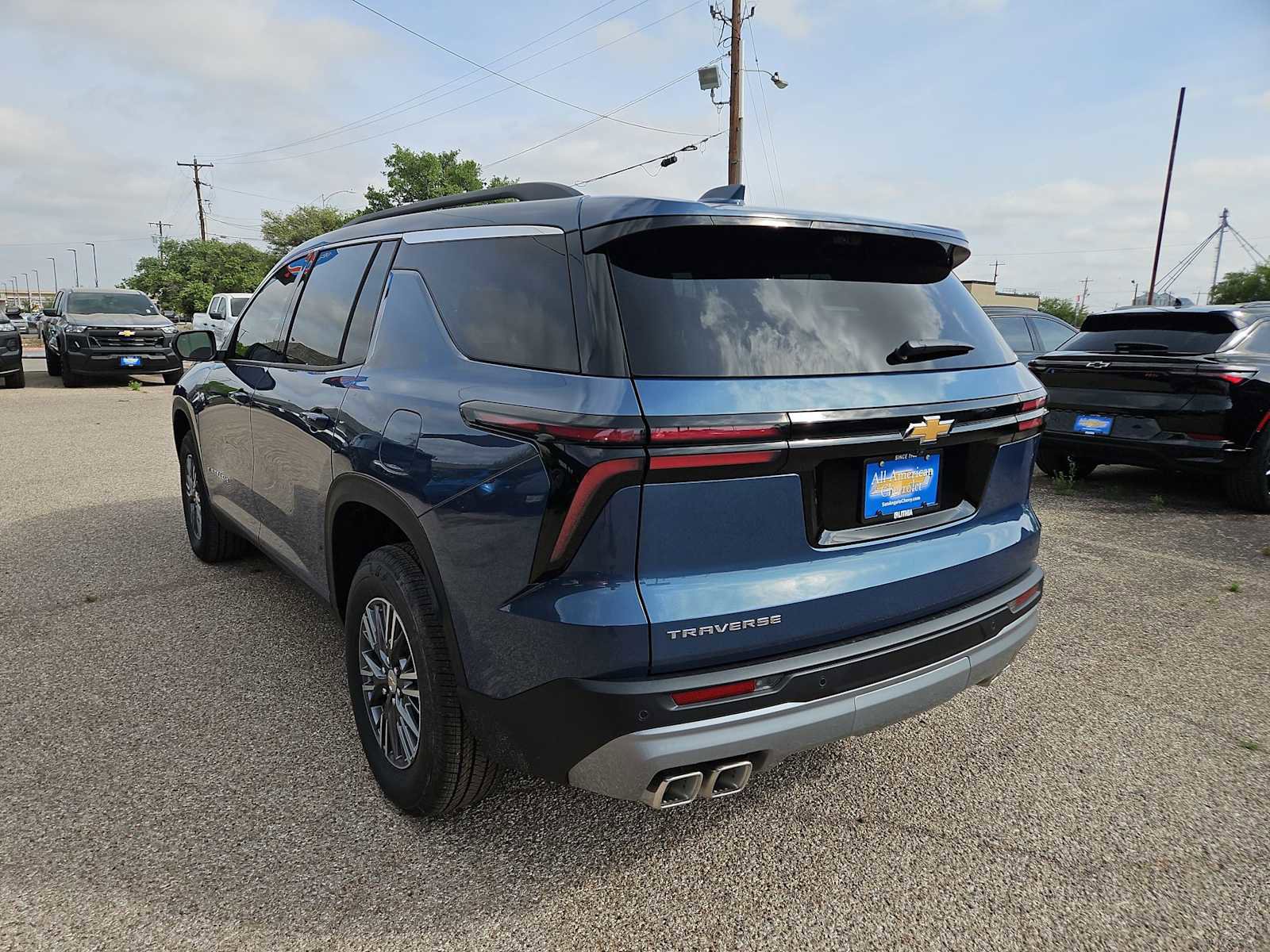 New 2026 Chevrolet Traverse LT w/ Driver Confidence Package image 6