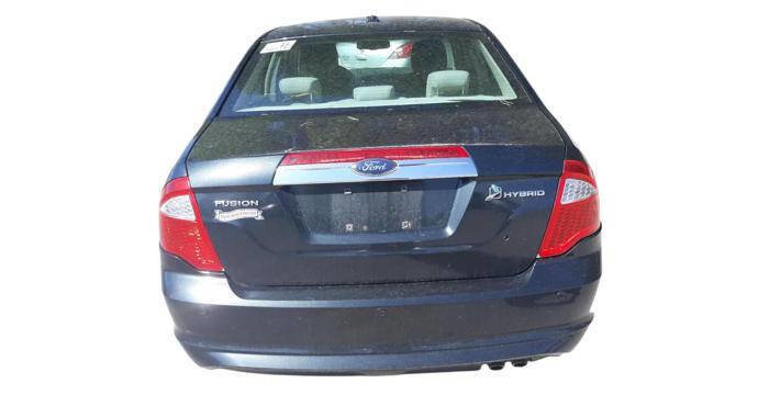 Used 2010 Ford Fusion Hybrid FWD image 4