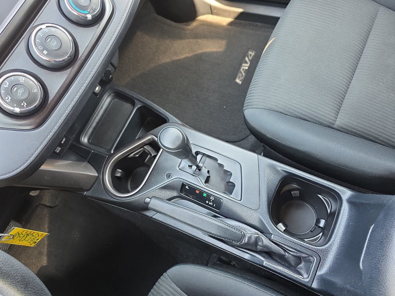 Used 2016 Toyota RAV4 LE image 24