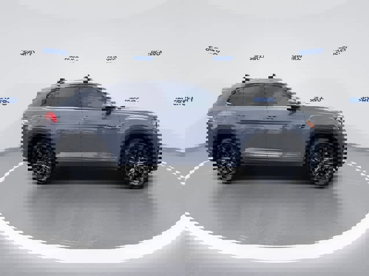 Used 2021 Volkswagen Atlas Cross Sport SE image 9