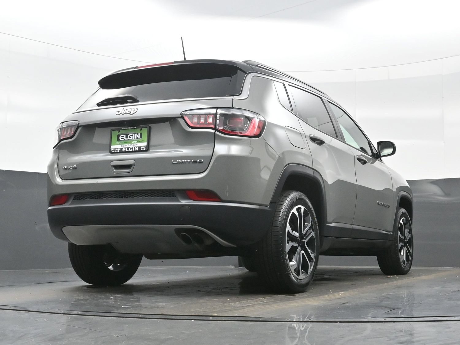 Used 2022 Jeep Compass Limited AWD/4WD image 33