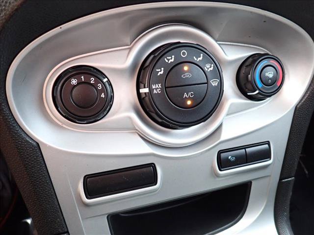Used 2018 Ford Fiesta SE FWD image 19
