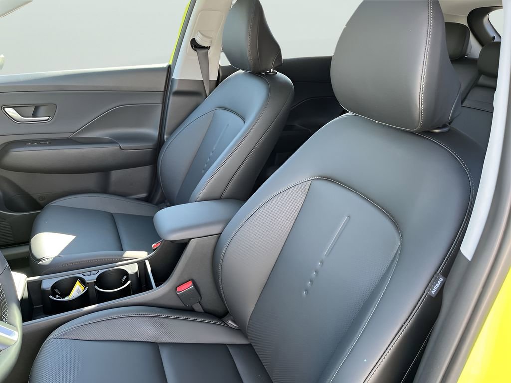 Used 2024 Hyundai Kona Limited FWD image 10