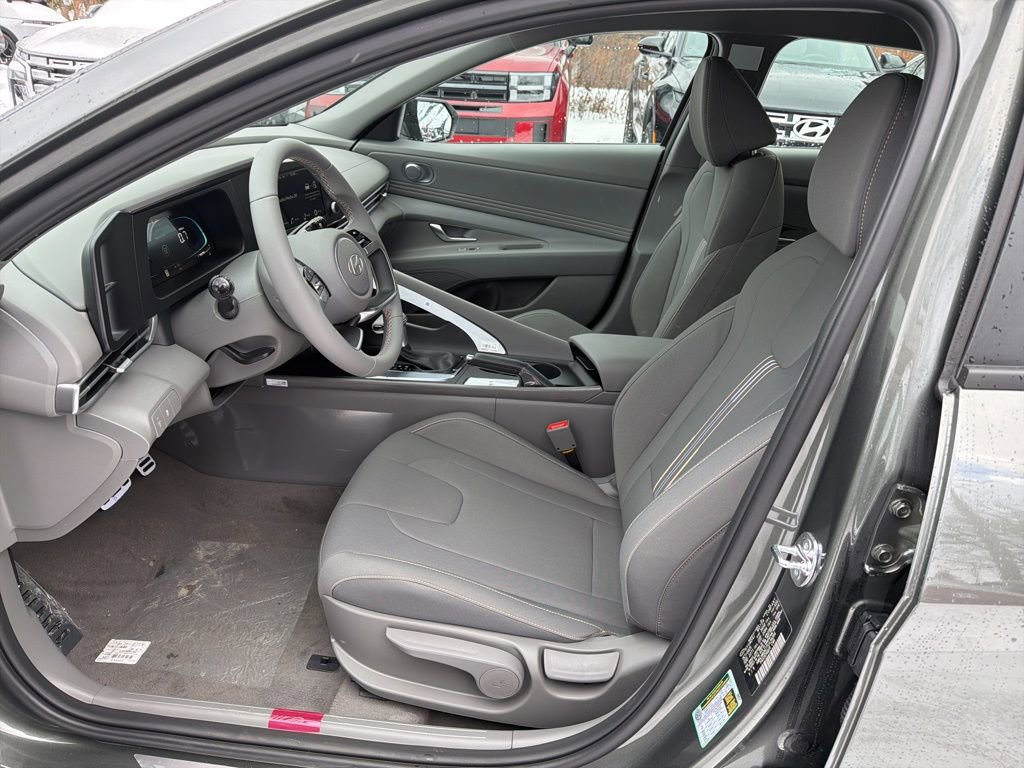 New 2026 Hyundai Elantra Sport image 13