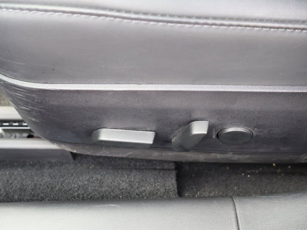 Used 2018 Tesla Model 3 Long Range RWD image 32