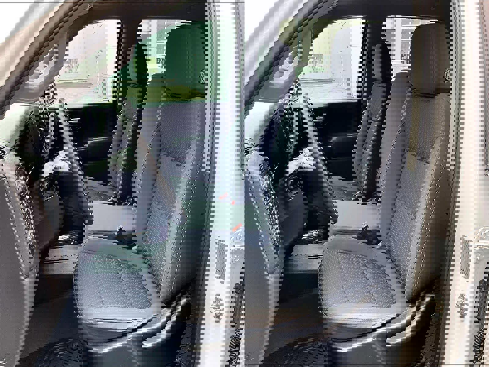 Used 2019 Chevrolet Silverado 1500 Custom Trail Boss w/ Custom Convenience Package AWD/4WD image 10