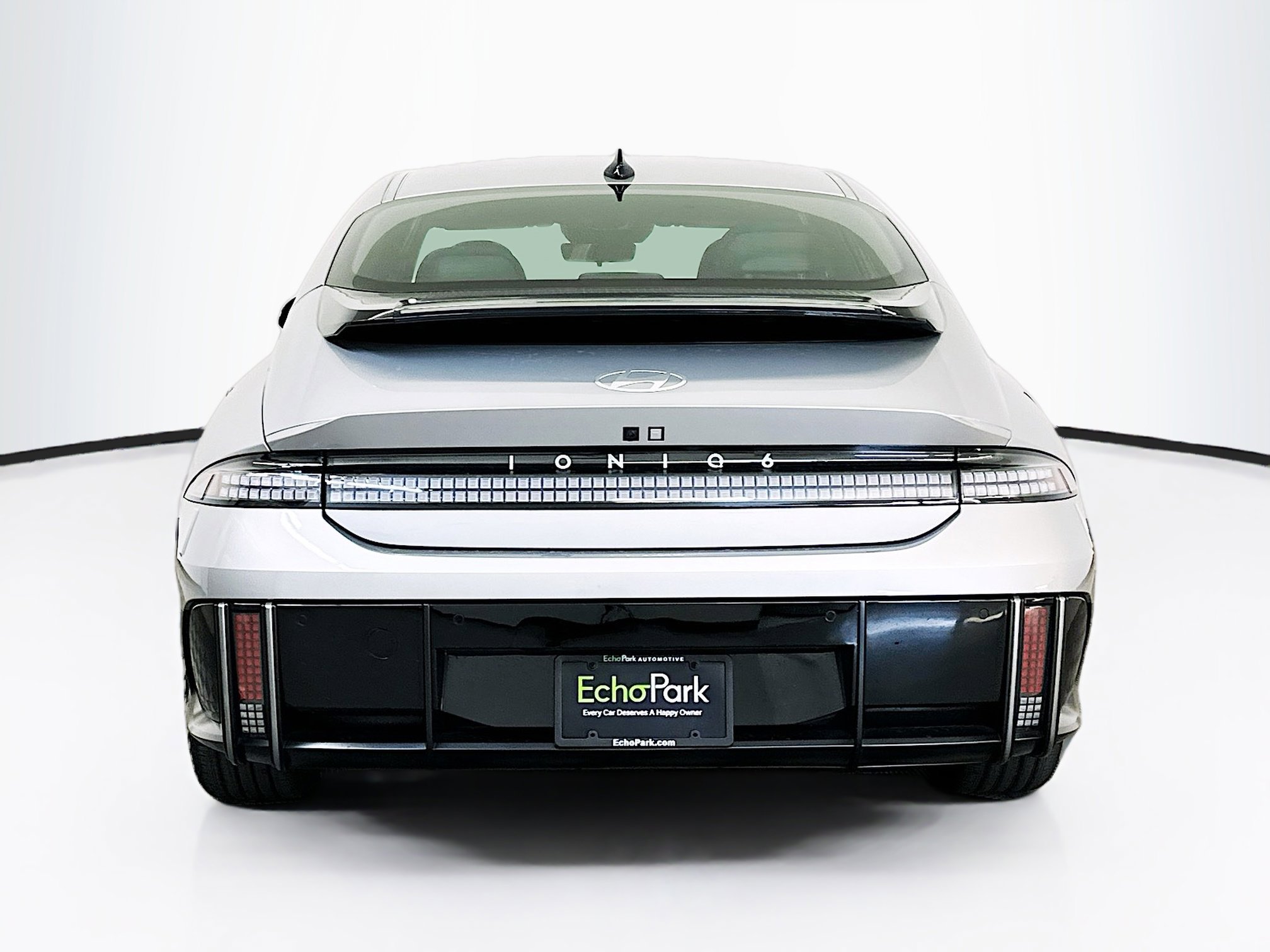 Used 2024 Hyundai Ioniq 6 SE image 7