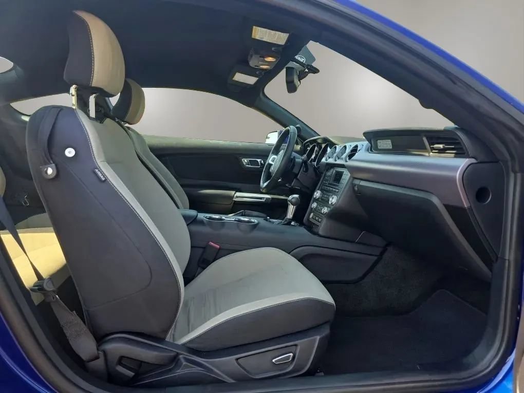 Used 2016 Ford Mustang GT RWD image 33