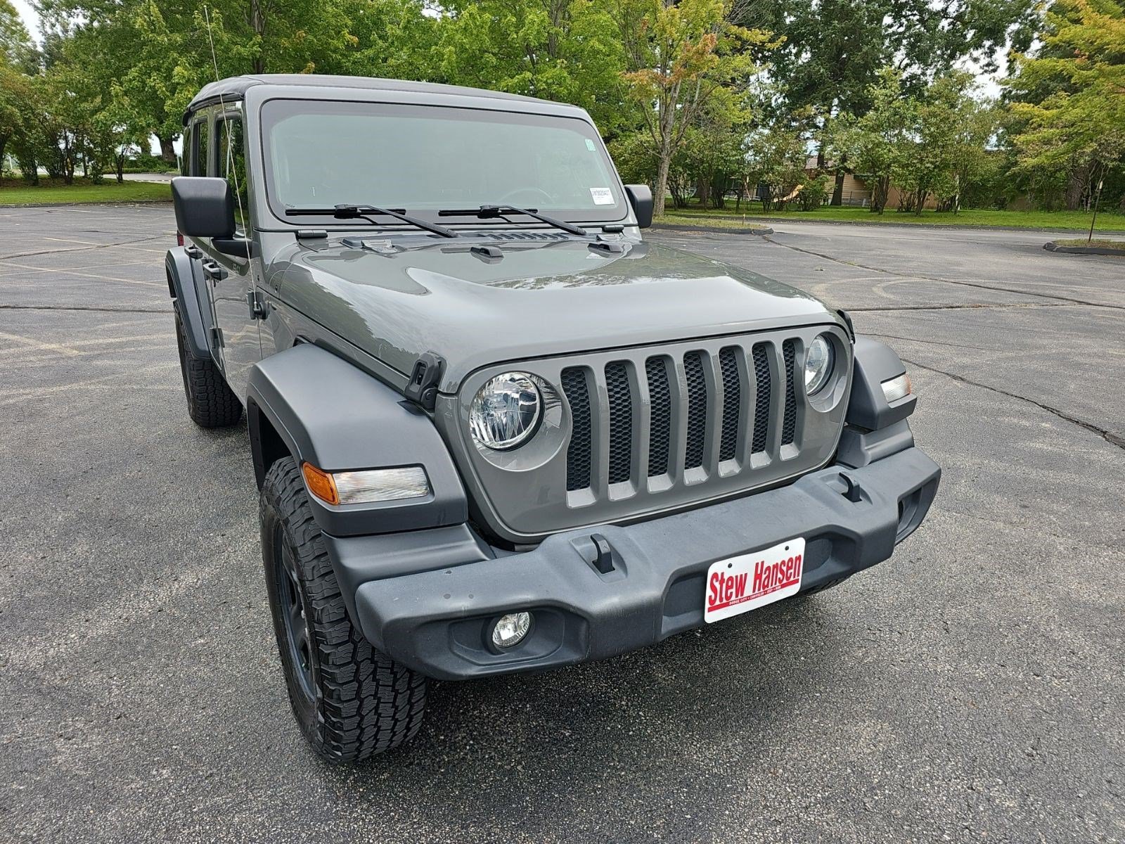 Used 2018 Jeep Wrangler Unlimited Sport AWD/4WD image 8