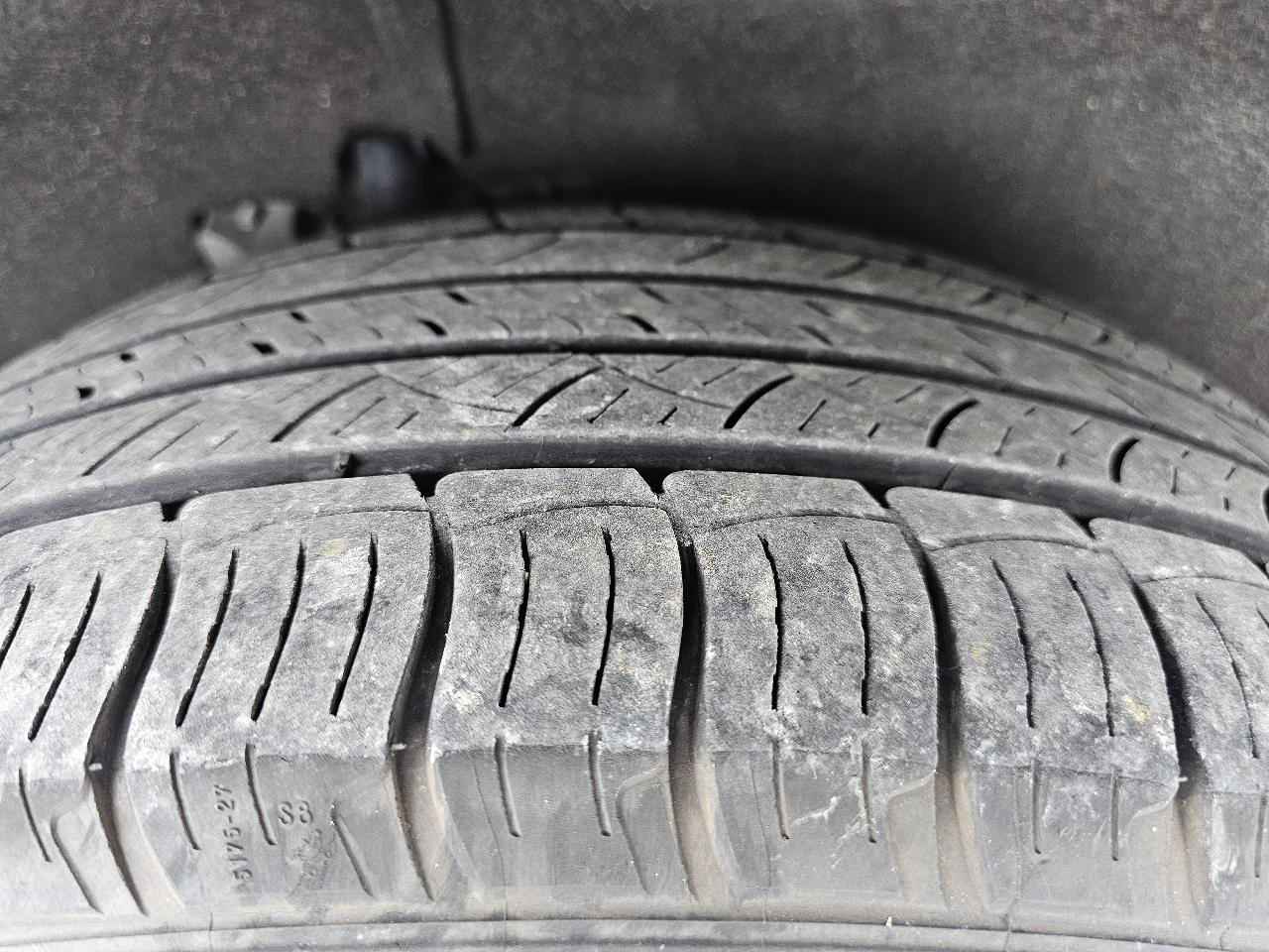 Used 2015 Ford Edge SEL w/ Equipment Group 201A image 76