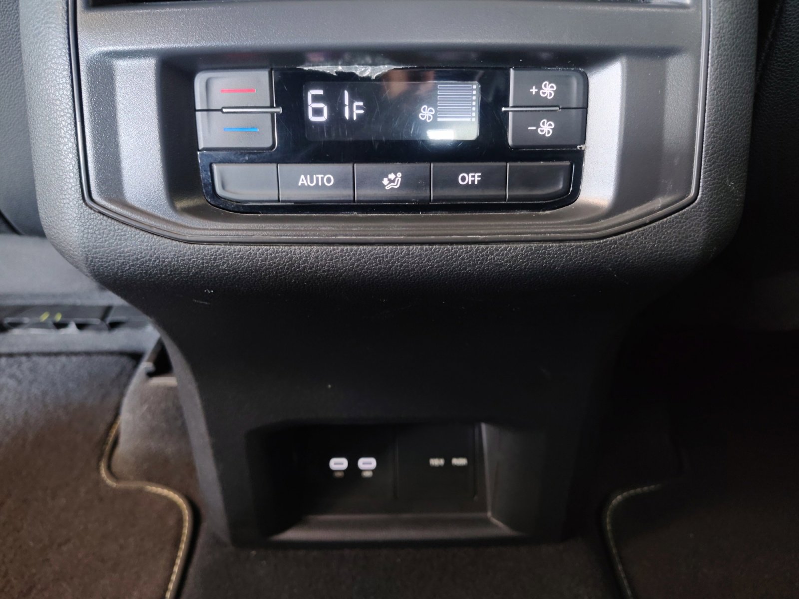 Used 2022 Volkswagen Atlas SEL R-Line AWD/4WD image 34