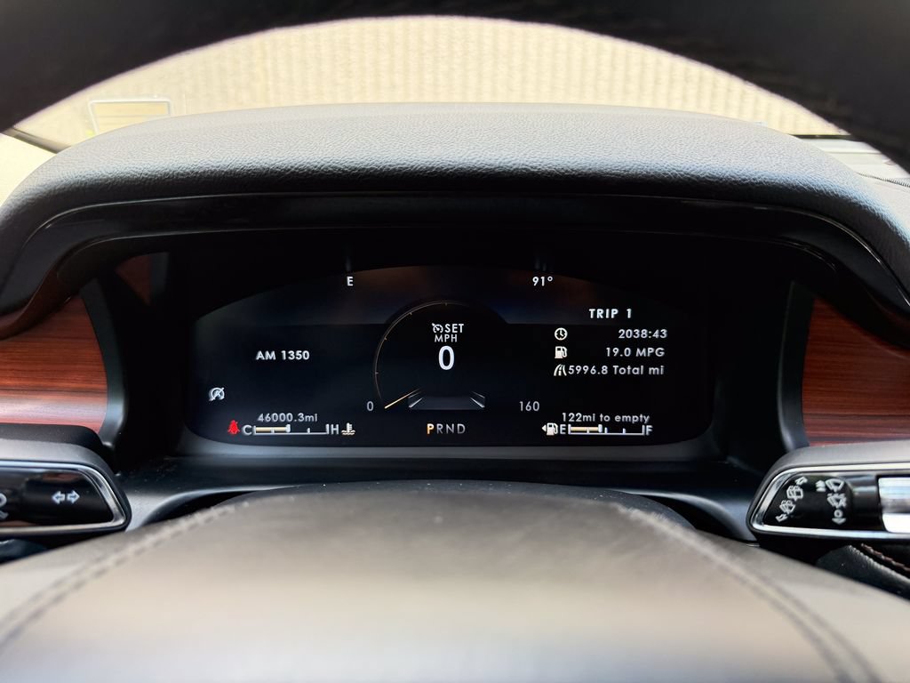 Used 2023 Lincoln Aviator Reserve w/ Elements Package Plus AWD/4WD image 46