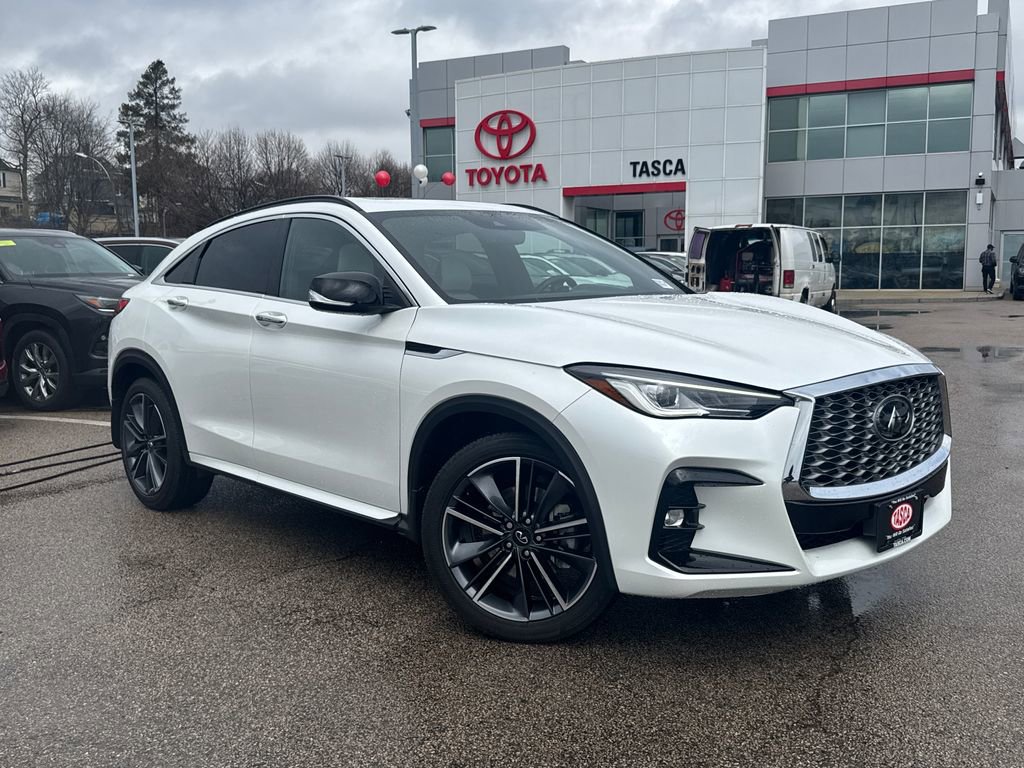 Used 2025 INFINITI QX55 Luxe w/ Cargo Package image 1