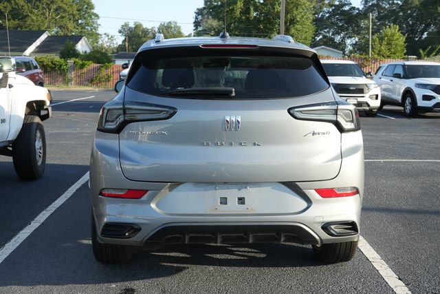 Used 2024 Buick Encore GX Avenir FWD image 8