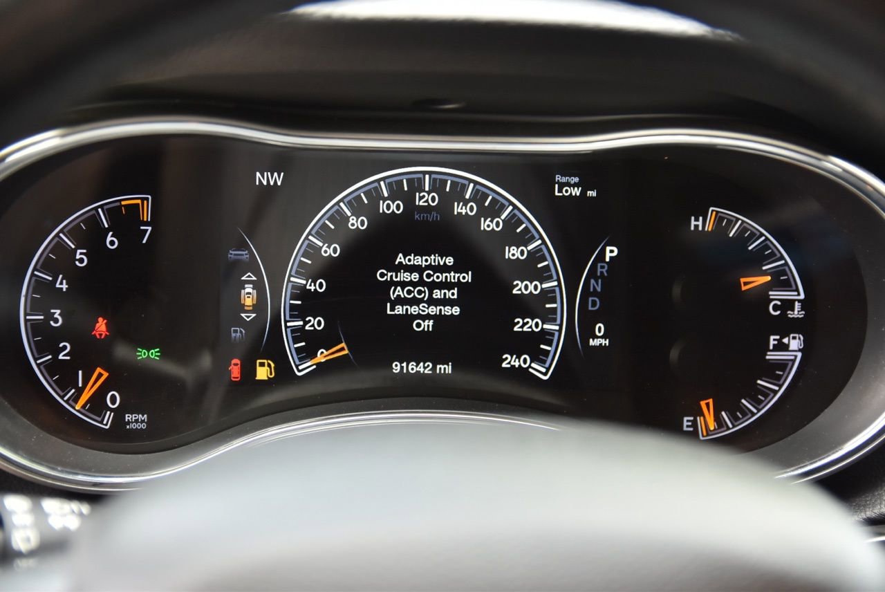 Used 2022 Jeep Grand Cherokee Limited image 25