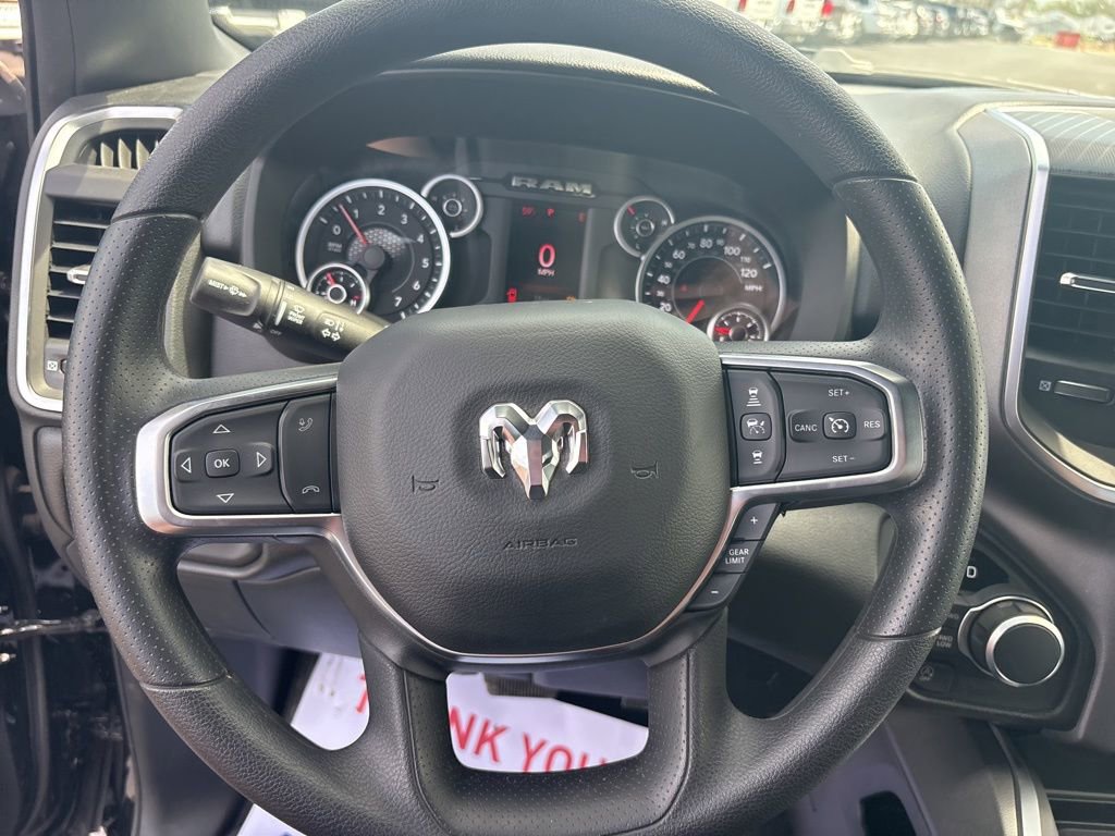 New 2026 RAM 1500 4x4 Crew Cab image 21