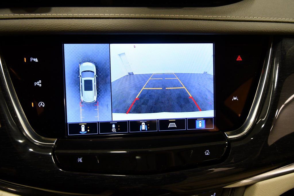 Used 2023 Cadillac XT6 Premium Luxury w/ Technology Package image 26